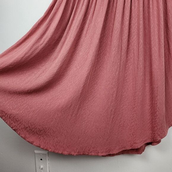 Anthropologie Dress ASTR The Label Midi Dress Sleeveless Smocked Dusty Rose M - Picture 13 of 14